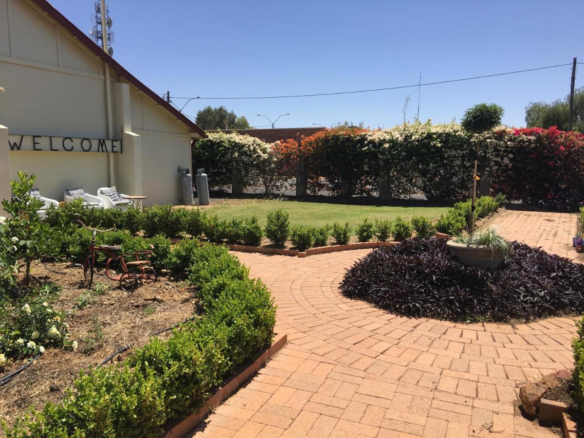 Club Boutique Hotel Cunnamulla Εξωτερικό φωτογραφία